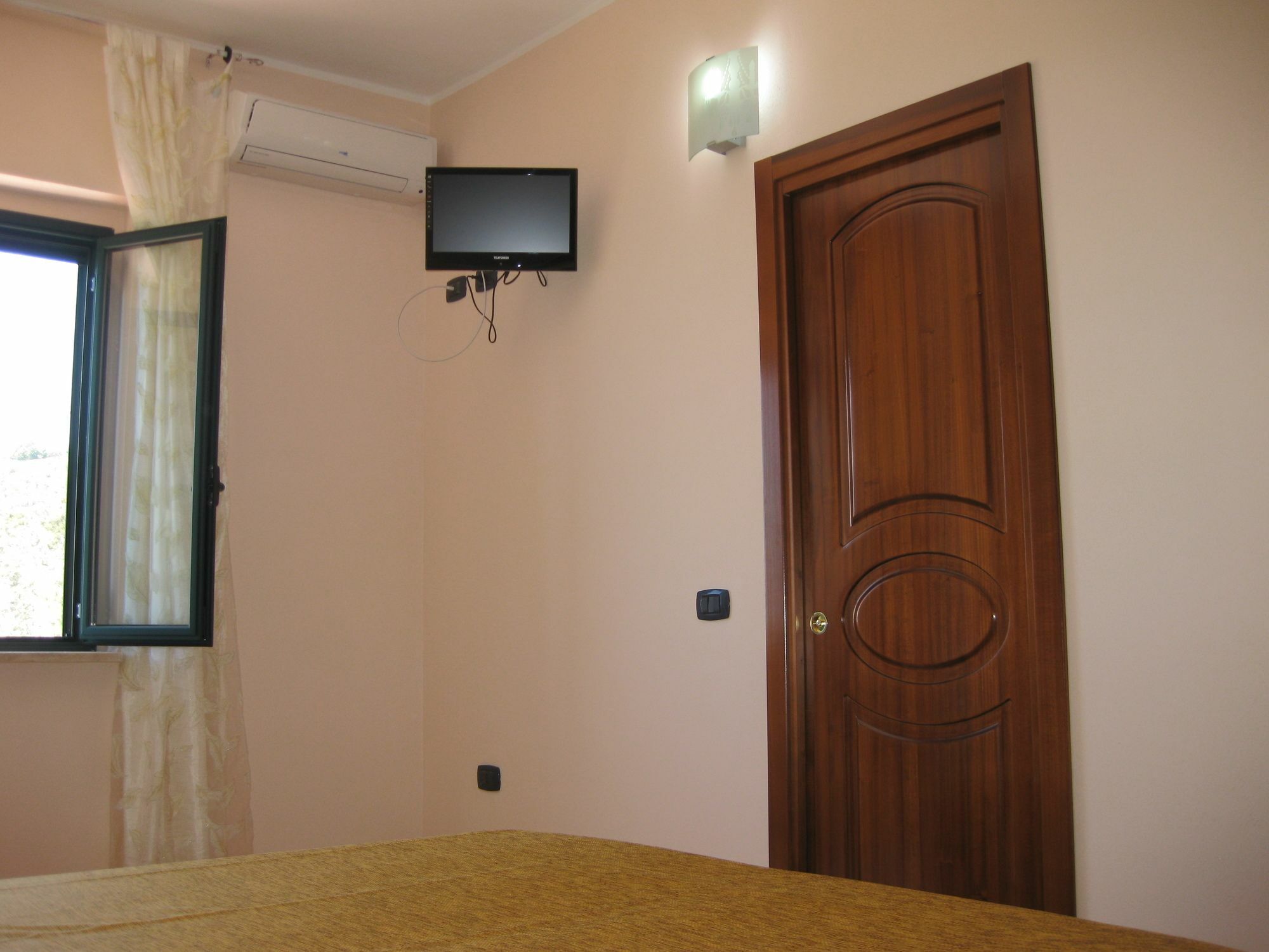 Locanda Adele Паргелія Екстер'єр фото